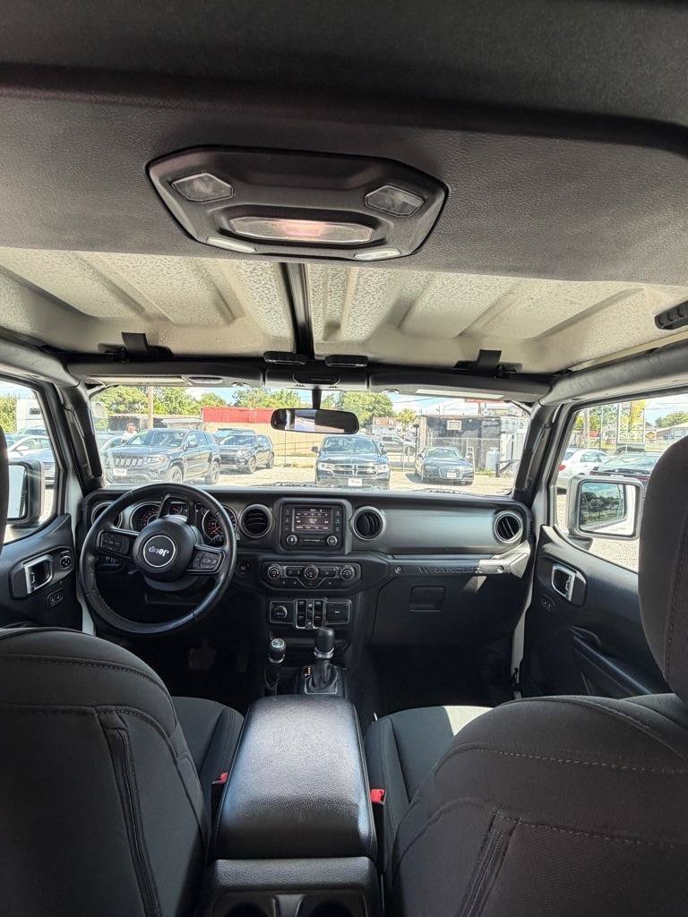 Used 2018 Jeep Wrangler Unlimited Sport S AWD/4WD image 24