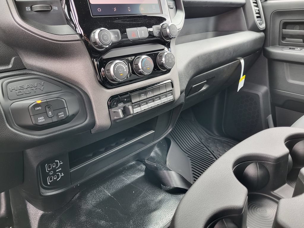 New 2026 RAM 2500 Tradesman w/ Bed Convenience Group AWD/4WD image 22