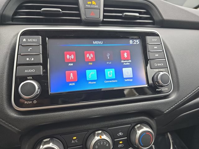 Used 2025 Nissan Versa S w/ Trunk Package FWD image 25