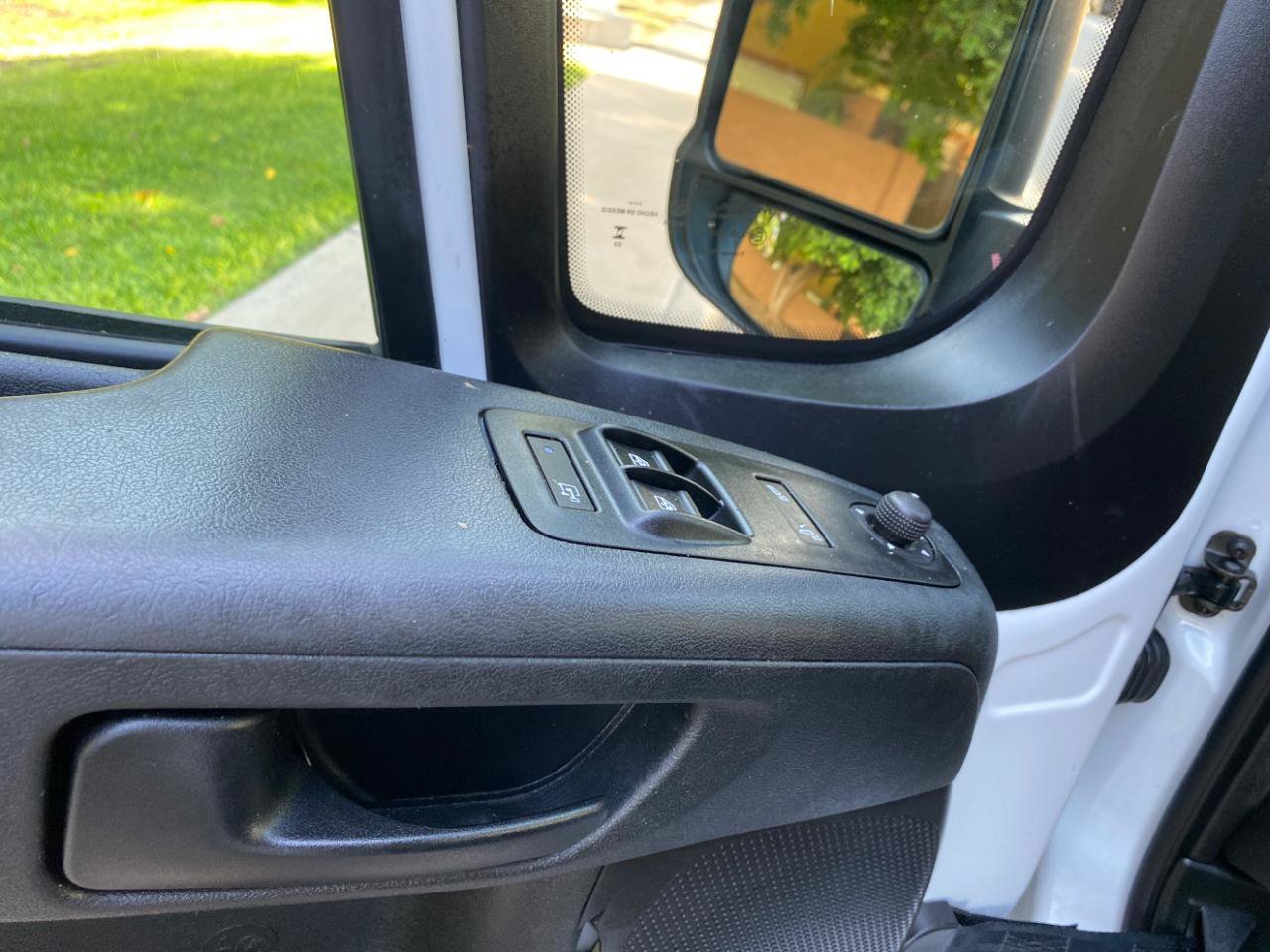 Used 2022 RAM ProMaster 2500 w/ Convenience Group FWD image 27