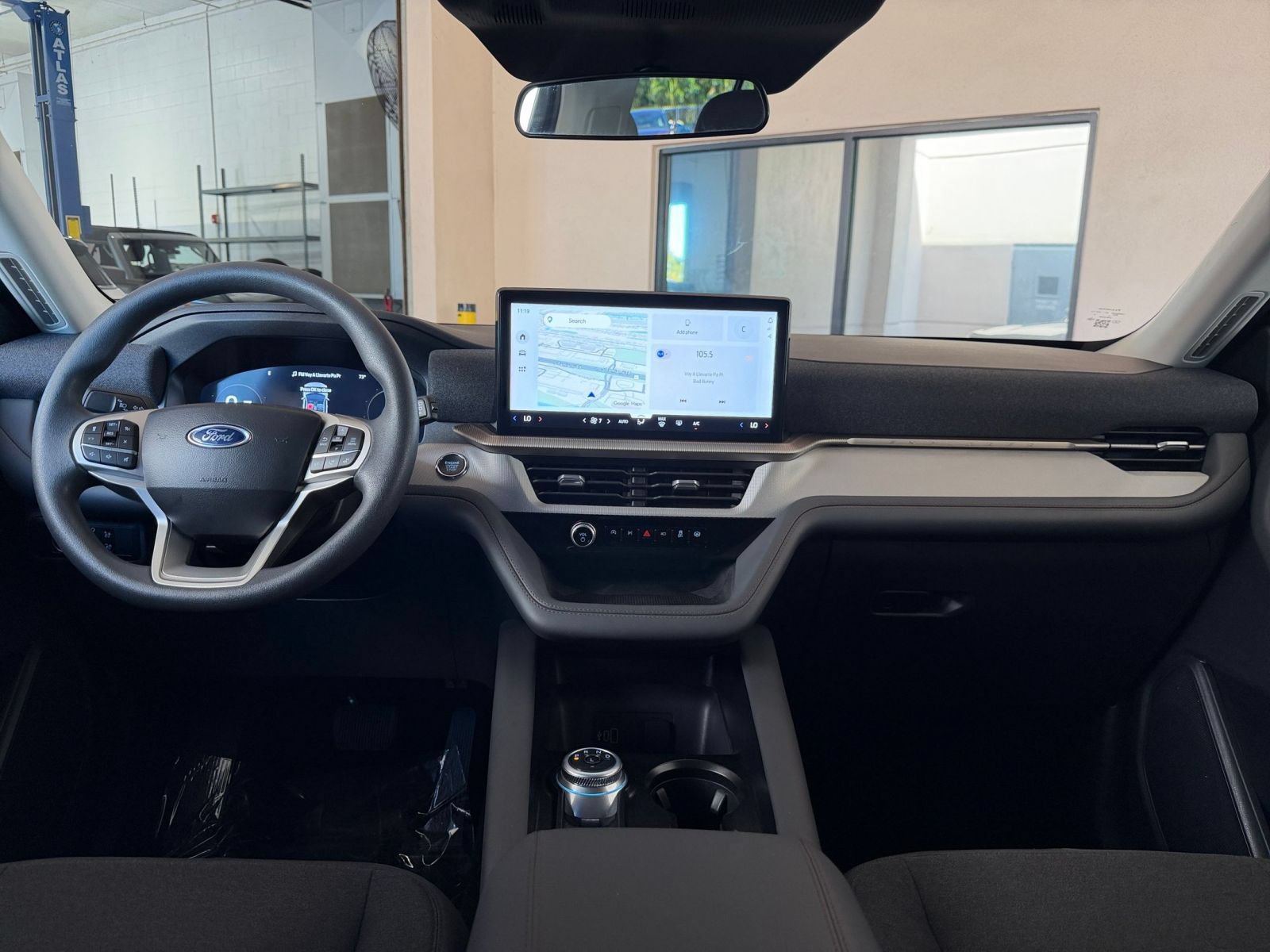 Used 2026 Ford Explorer Active AWD/4WD image 29
