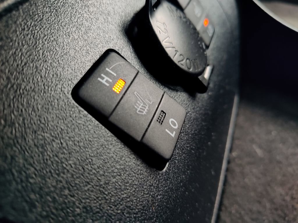 Used 2014 Toyota Prius Prime Plug-In Hybrid image 28