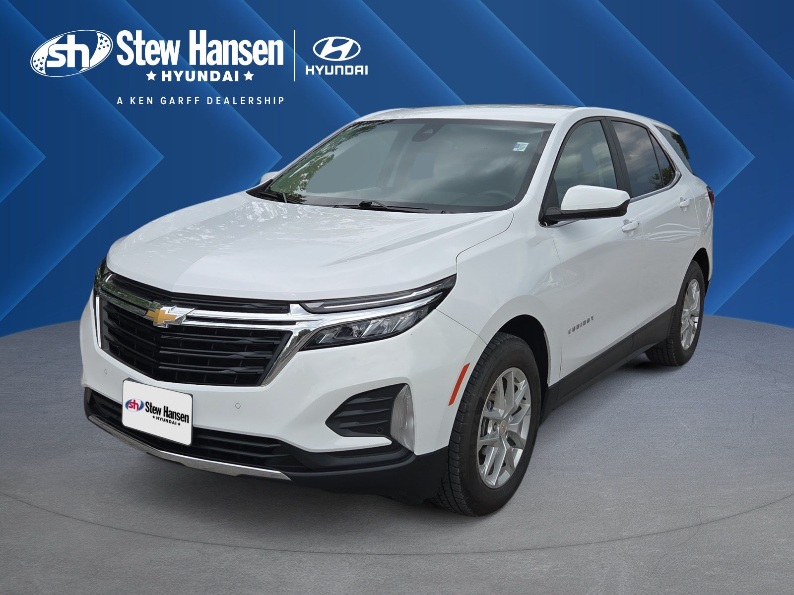 Used 2022 Chevrolet Equinox LT AWD/4WD image 1