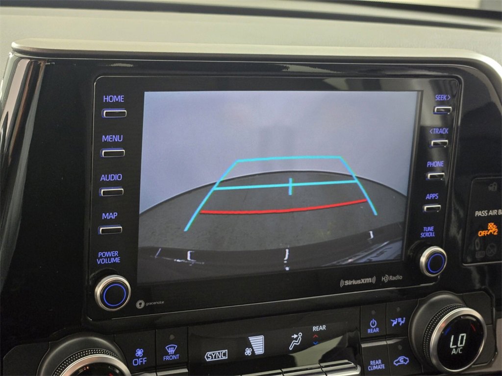 Used 2022 Toyota Highlander LE image 30