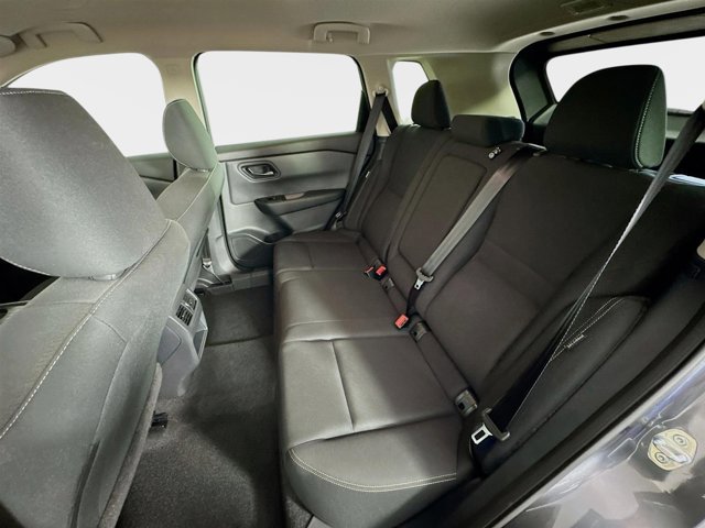 Certified 2025 Nissan Rogue S image 21