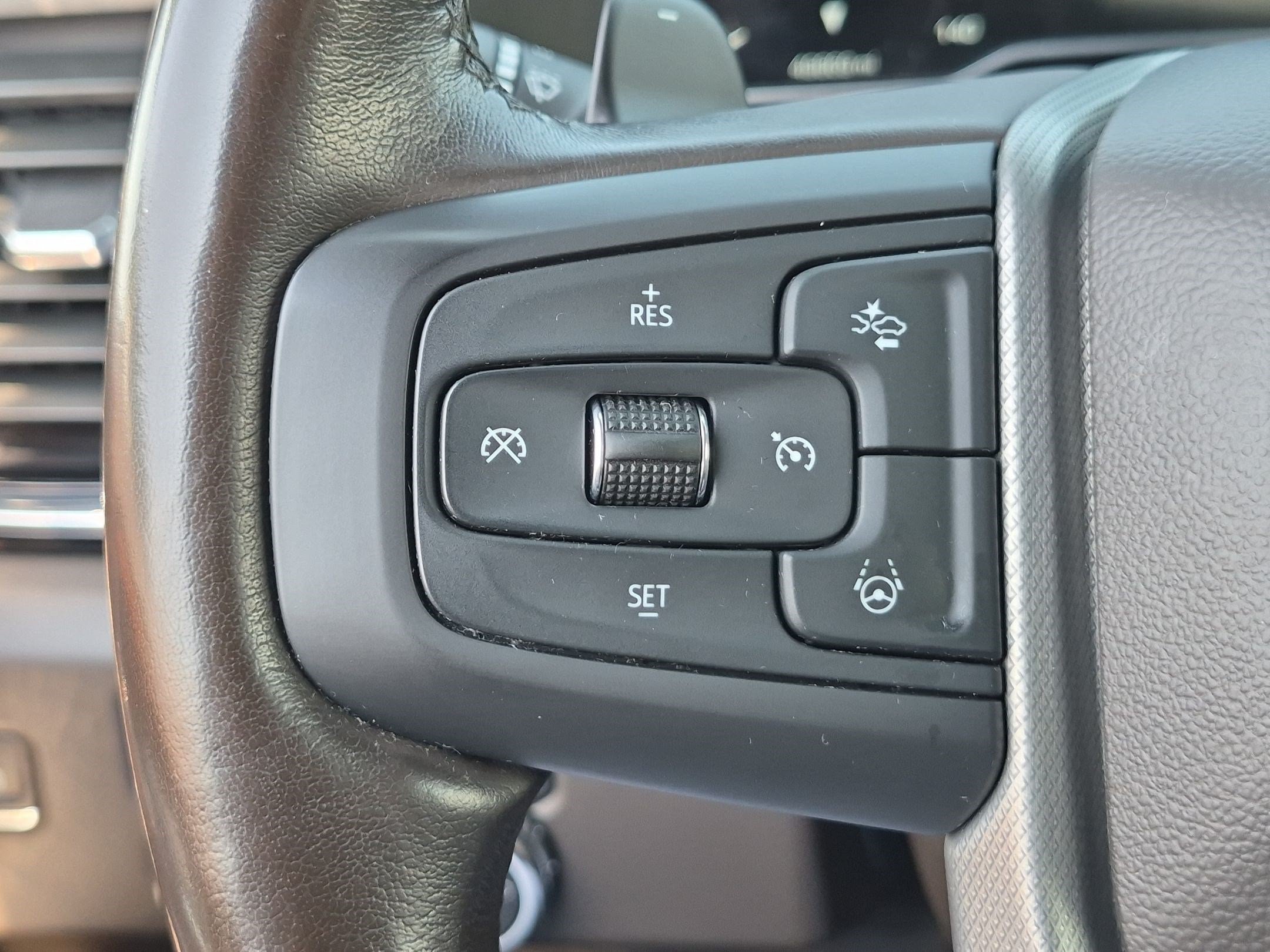 Used 2023 GMC Sierra 1500 Denali AWD/4WD image 18
