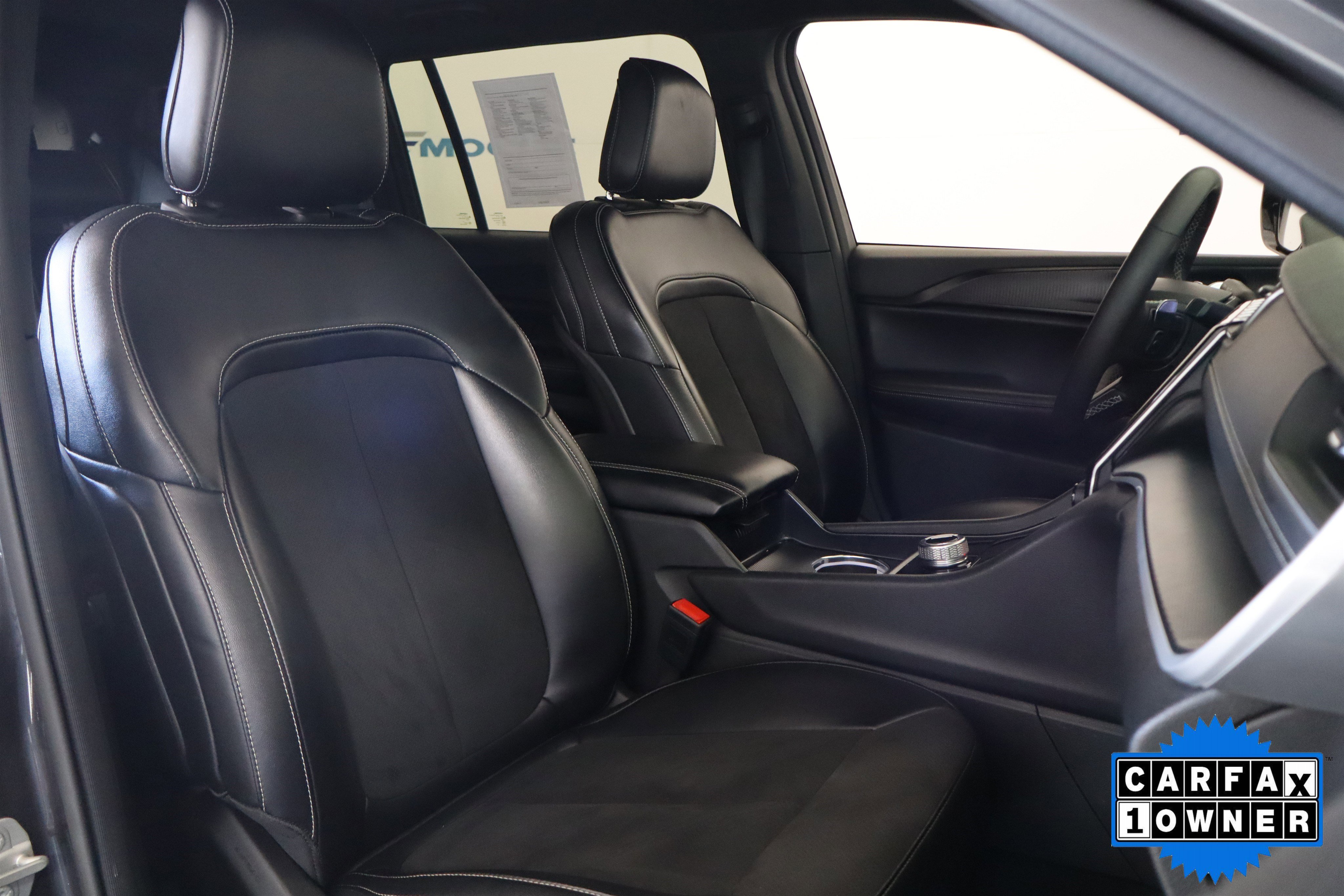 Used 2024 Jeep Grand Cherokee L Laredo image 20