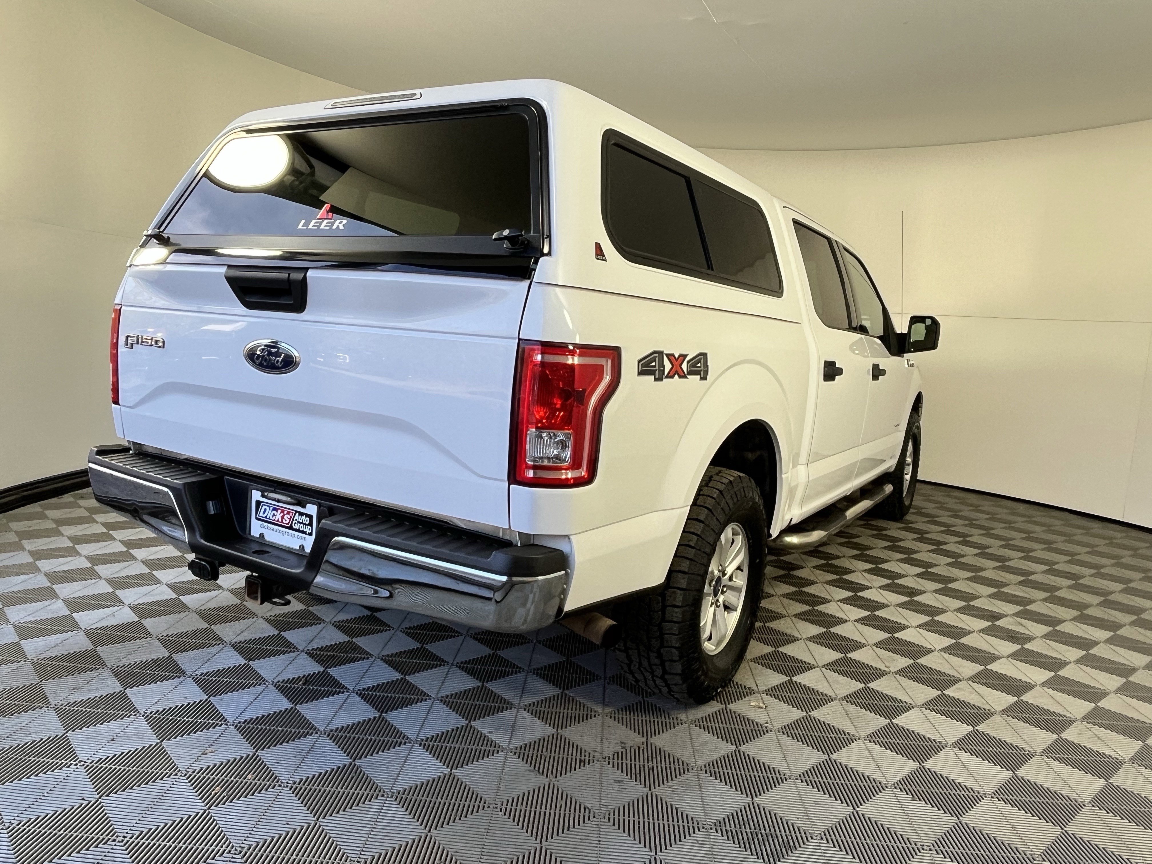 Used 2016 Ford F150 XLT image 5