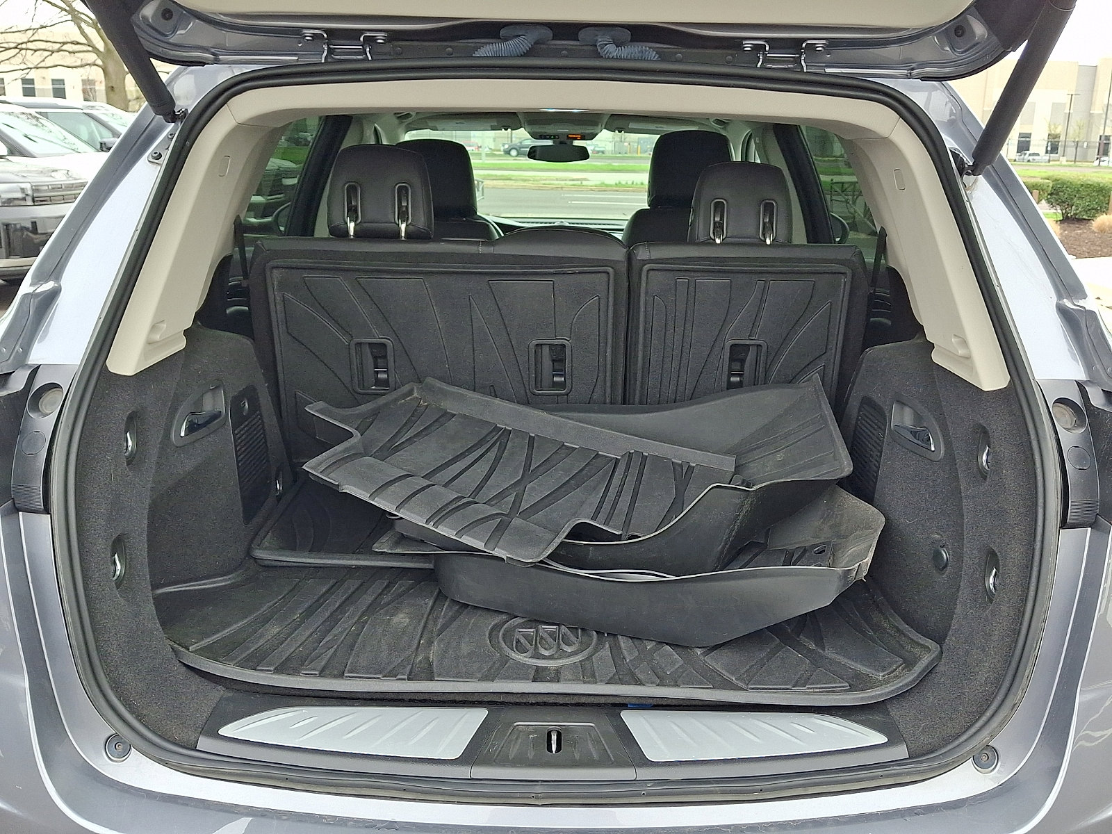 Used 2020 Buick Envision Essence image 28