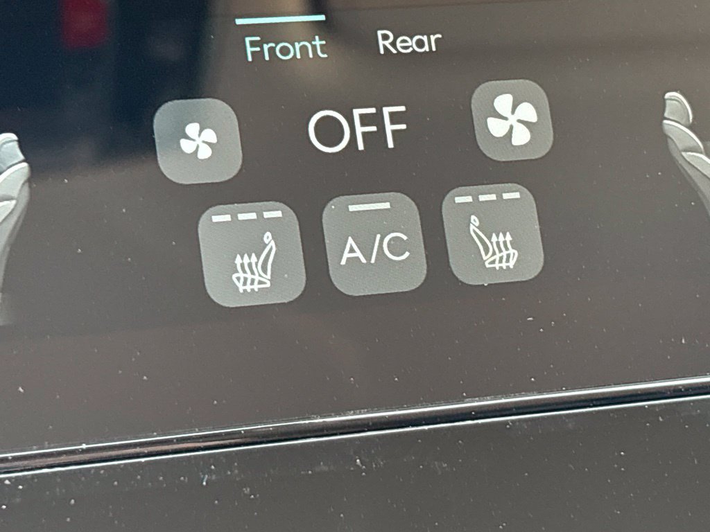 New 2027 Genesis GV70 2.5T AWD/4WD image 20