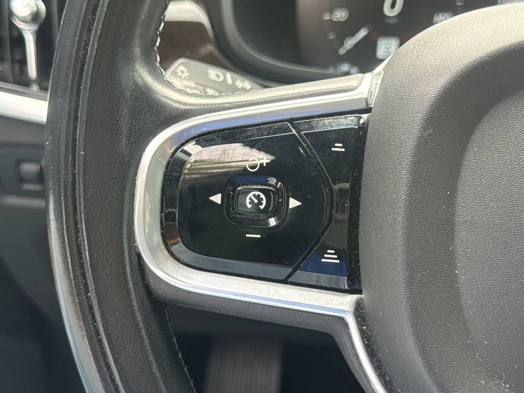 Used 2018 Volvo S90 T5 Momentum w/ Convenience Package FWD image 29
