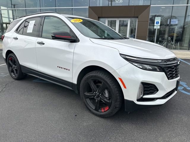 Used 2024 Chevrolet Equinox Premier w/ Redline Edition image 5