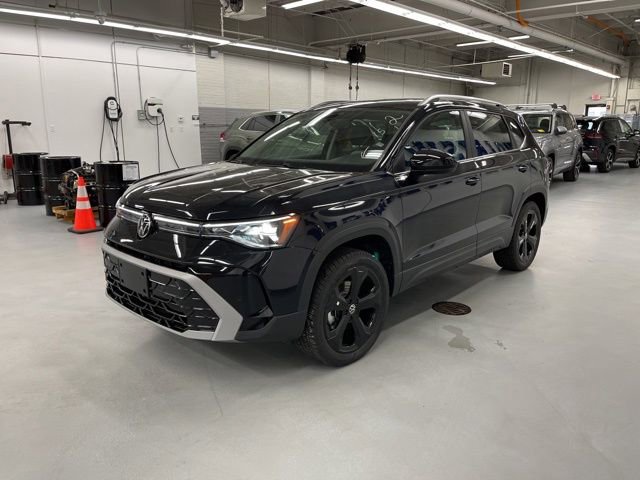 New 2026 Volkswagen Taos SEL image 1