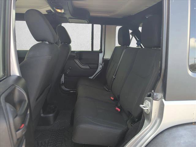 Used 2016 Jeep Wrangler Unlimited Sport w/ Connectivity Group image 13