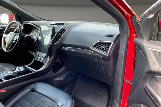 Used 2021 Ford Edge ST-Line FWD image 14