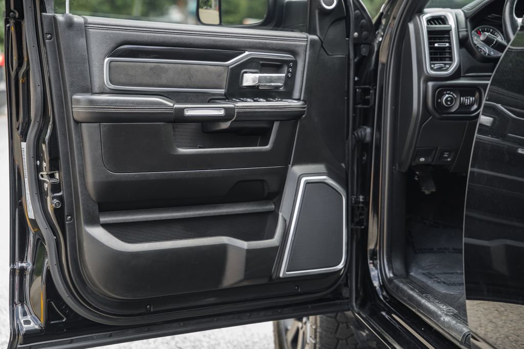 Used 2019 RAM 2500 Laramie AWD/4WD image 41