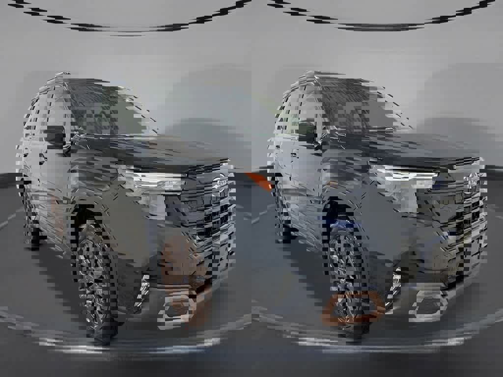 Used 2025 Subaru Forester Sport image 7