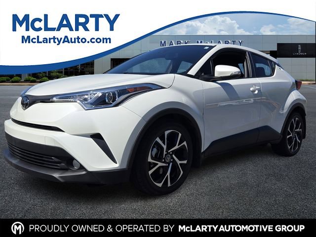 Used 2018 Toyota C-HR XLE image 1