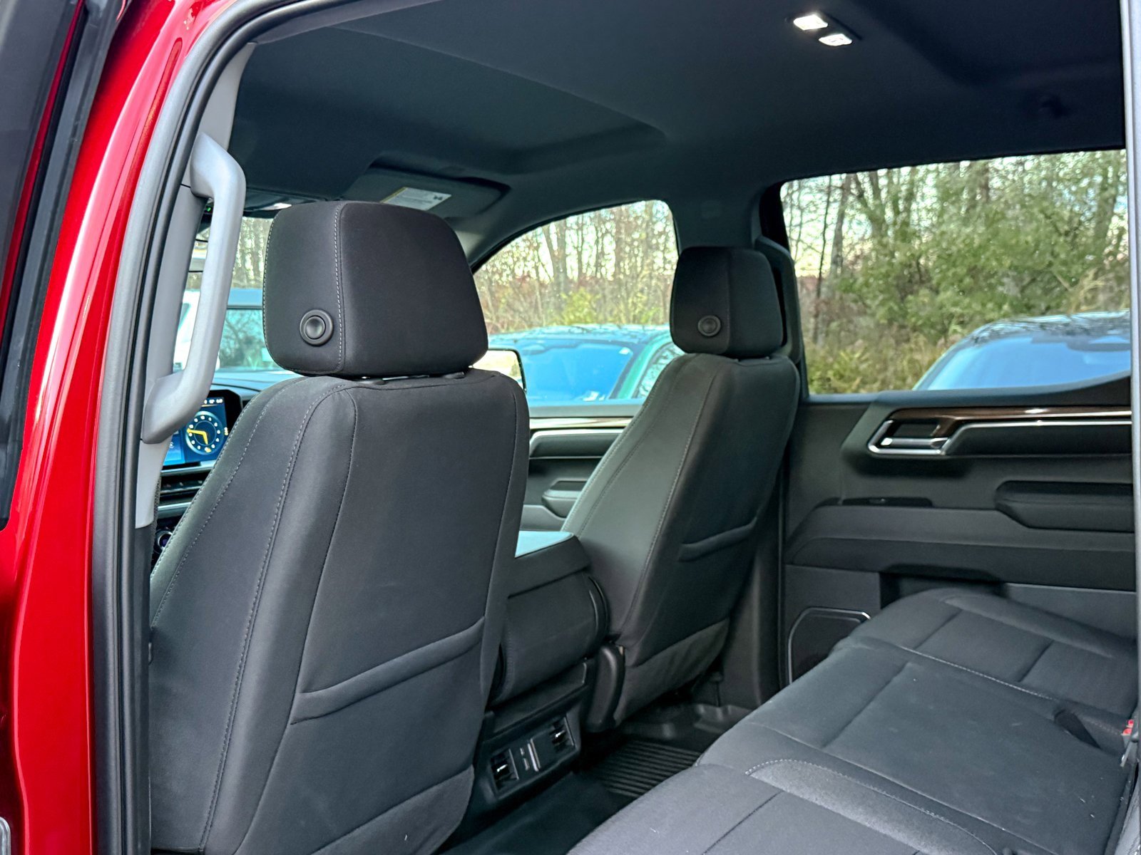 Used 2023 Chevrolet Silverado 1500 LT image 21