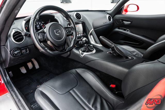 Used 2013 SRT Viper SRT-10 RWD image 2