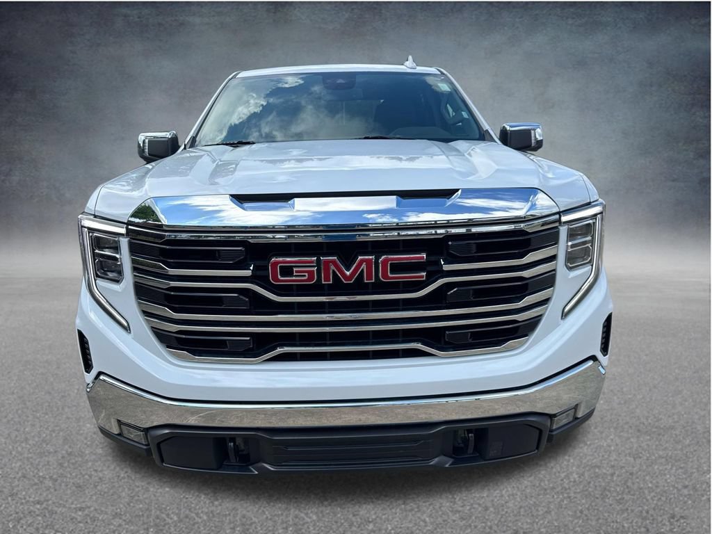 Used 2024 GMC Sierra 1500 SLT AWD/4WD image 2