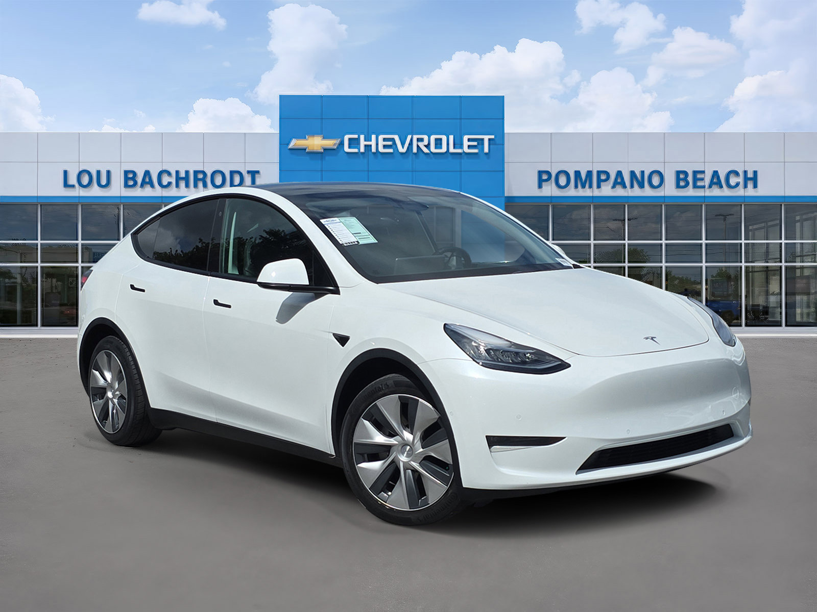 Used 2020 Tesla Model Y Long Range image 1
