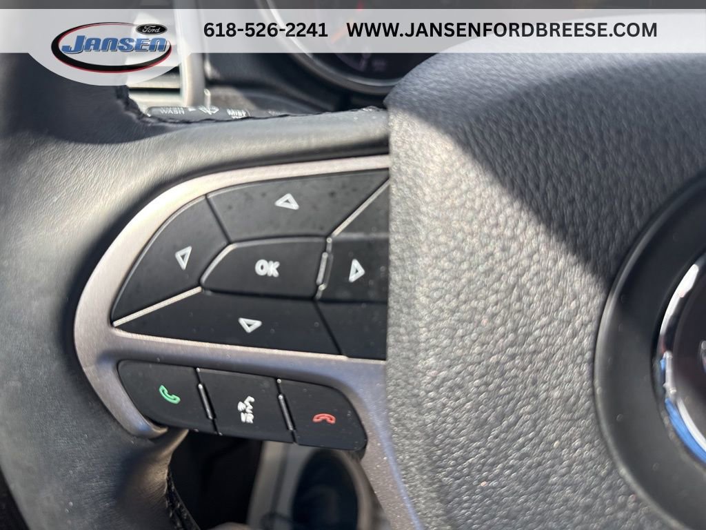 Used 2018 Jeep Grand Cherokee Limited image 19