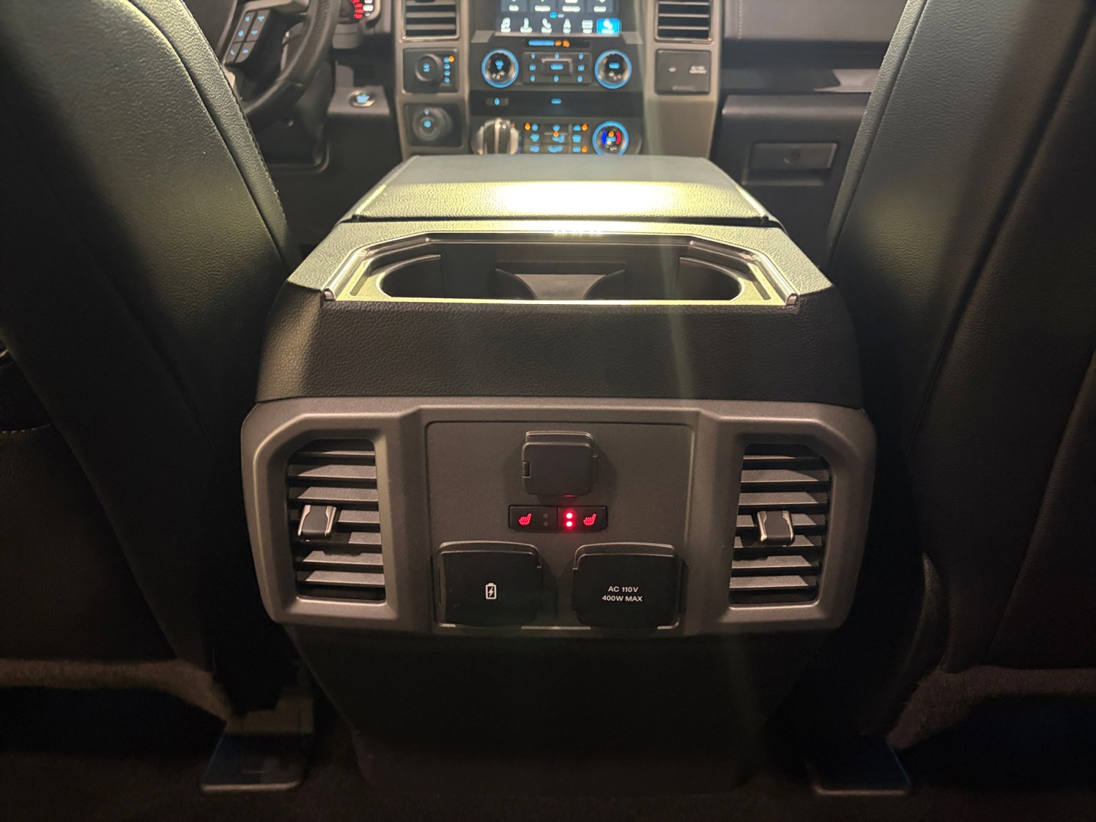Used 2018 Ford F150 Raptor w/ Equipment Group 802A Luxury AWD/4WD image 32