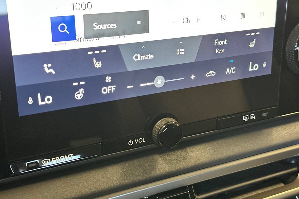 Used 2024 Lexus RX 350 FWD w/ Technology Package image 23