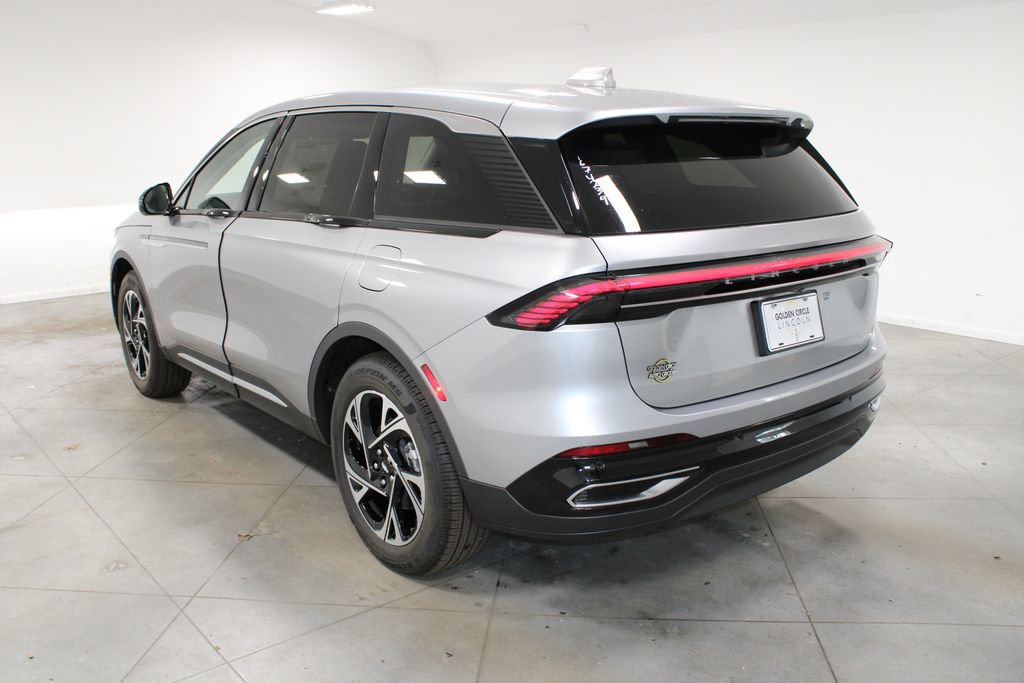 New 2026 Lincoln Nautilus Premier image 6