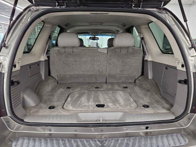 Used 2005 Buick Rainier CXL w/ Luxury Package AWD/4WD image 40