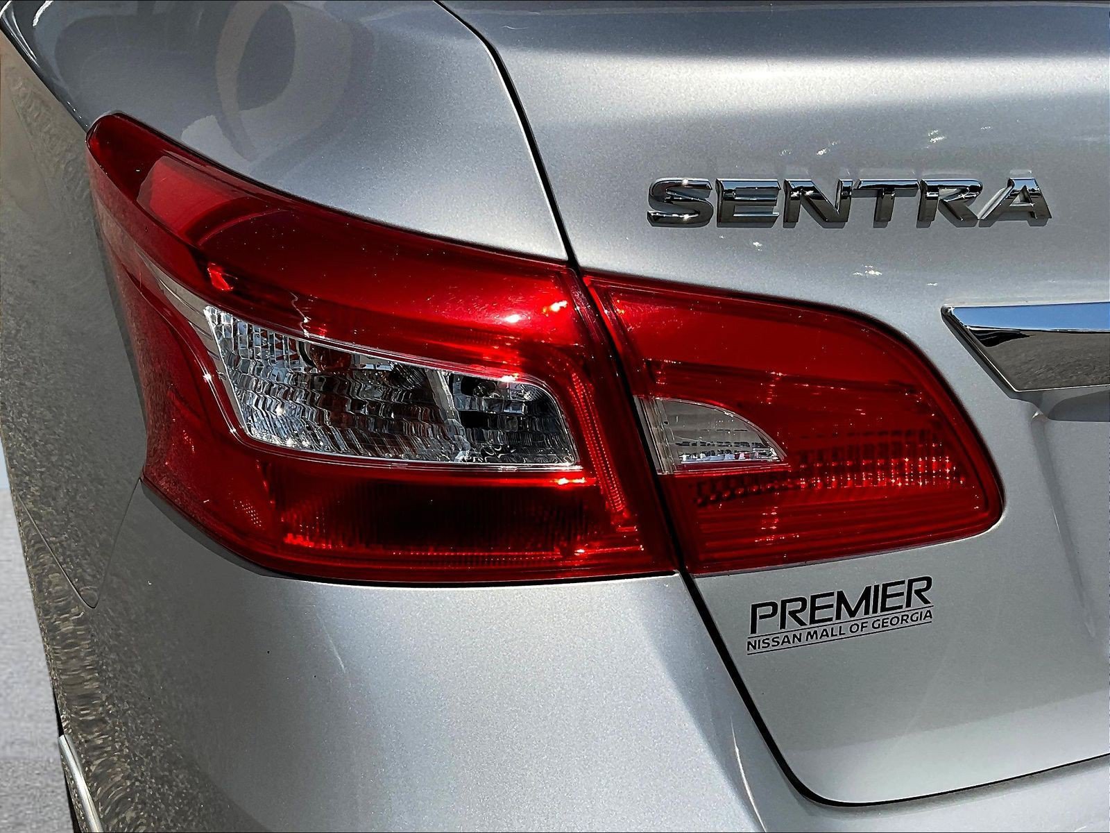 Used 2017 Nissan Sentra S FWD image 25
