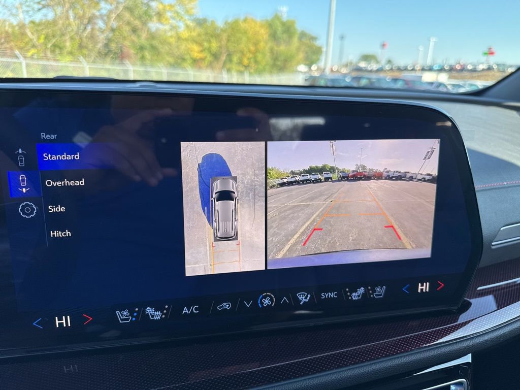 New 2026 Chevrolet Traverse RS w/ LPO, Floor Liner Package image 26