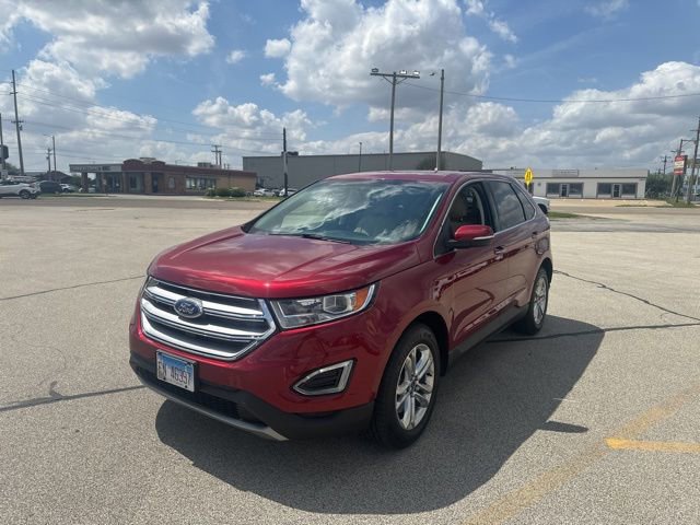 Used 2017 Ford Edge Titanium w/ Technology Package AWD/4WD image 2