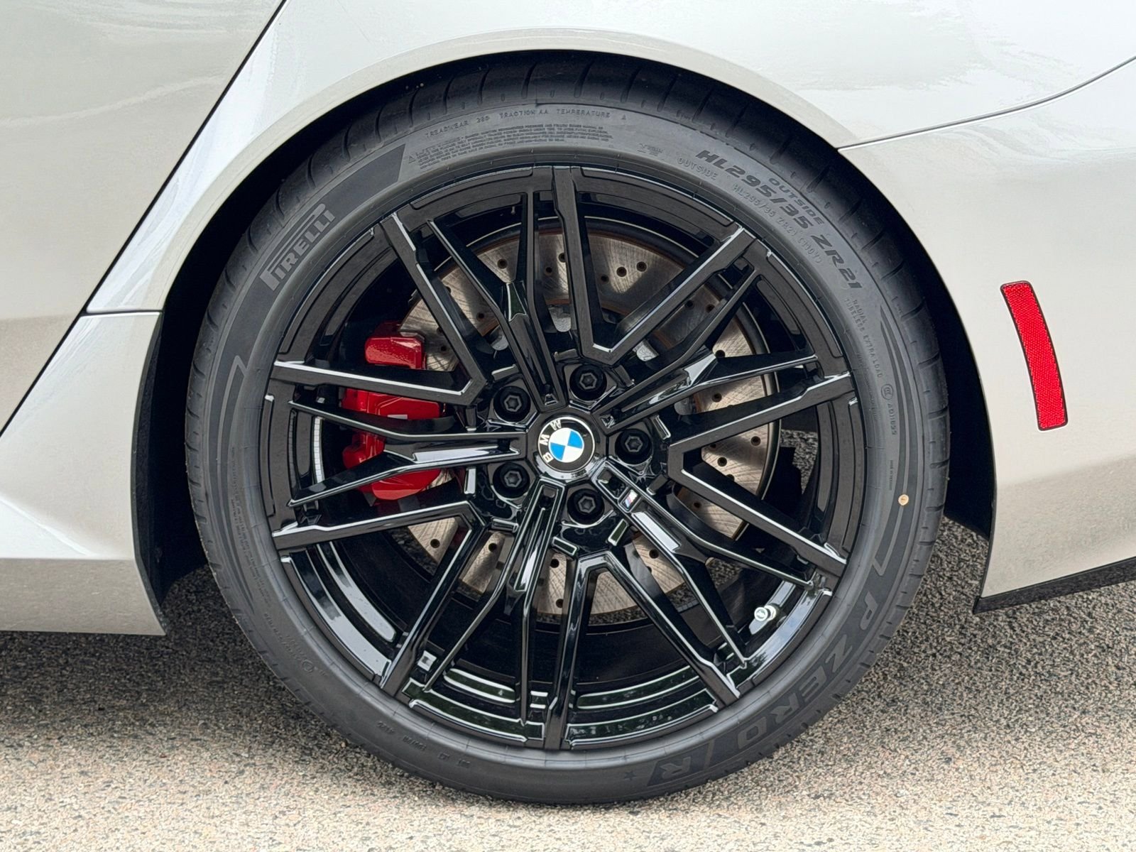 New 2026 BMW M5 Touring AWD/4WD image 18