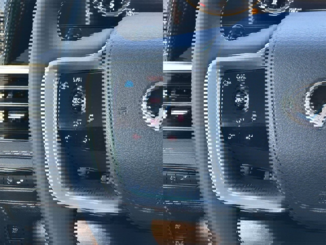 New 2026 INFINITI QX80 Luxe w/ Cargo Package image 26