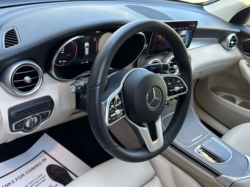 Used 2022 Mercedes-Benz GLC 300 4MATIC image 16