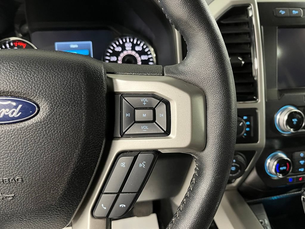 Used 2020 Ford F150 Lariat w/ Equipment Group 502A Luxury AWD/4WD image 30