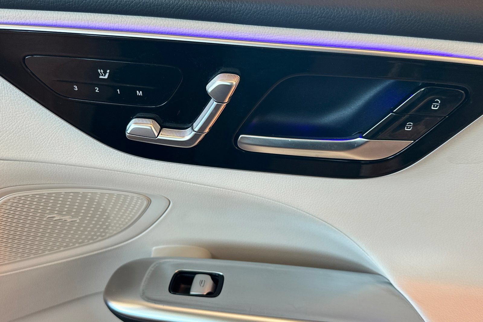 Certified 2023 Mercedes-Benz C 300 Sedan image 21