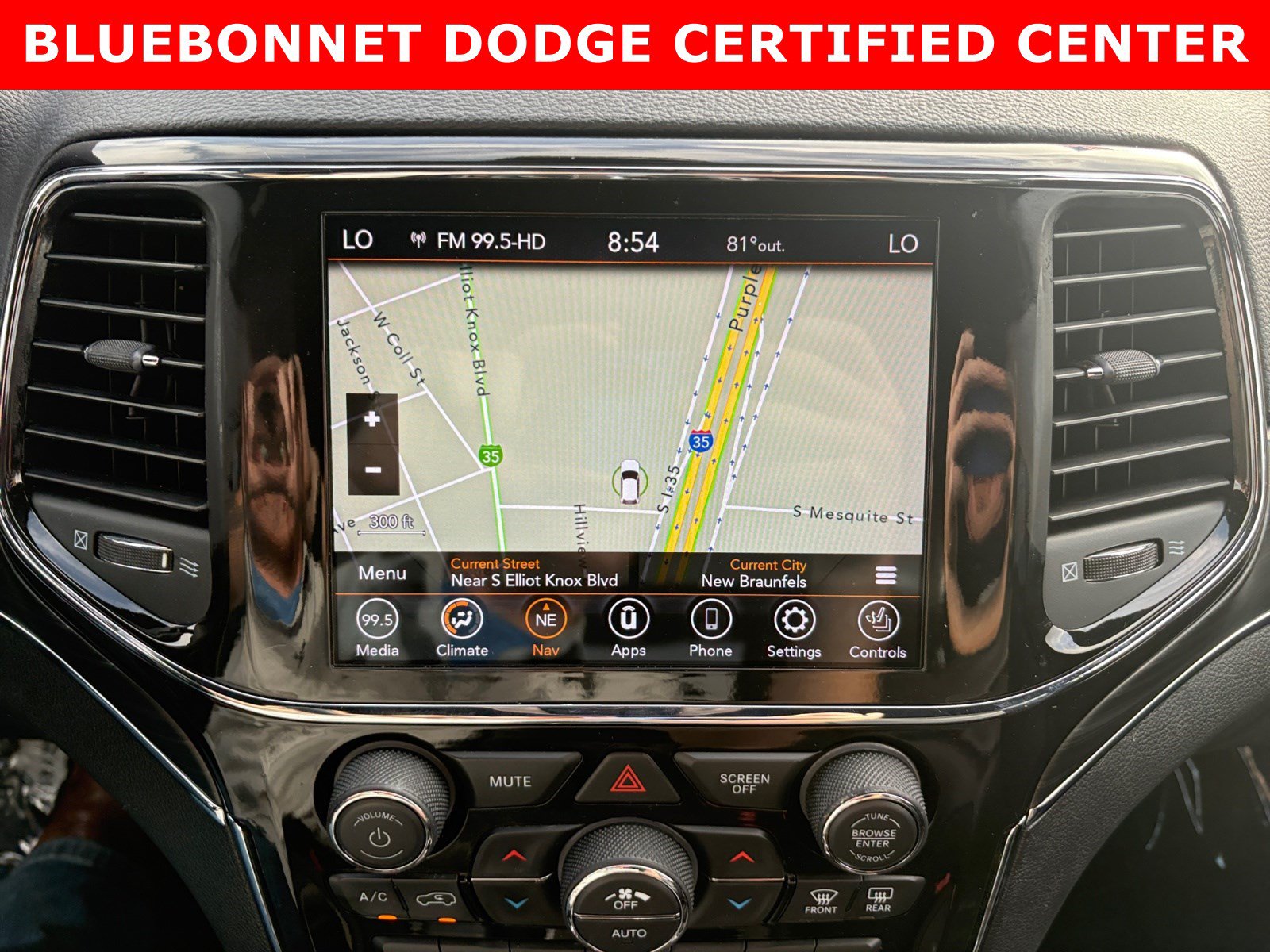 Used 2022 Jeep Grand Cherokee Limited RWD image 15