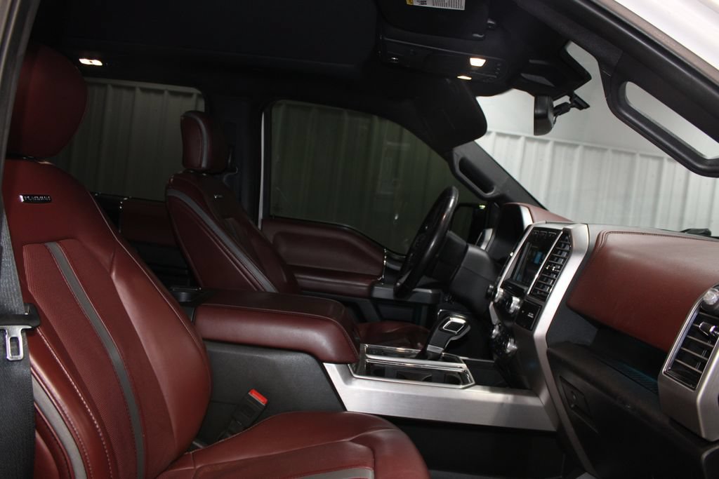Used 2019 Ford F150 Platinum w/ Equipment Group 701A Luxury AWD/4WD image 21