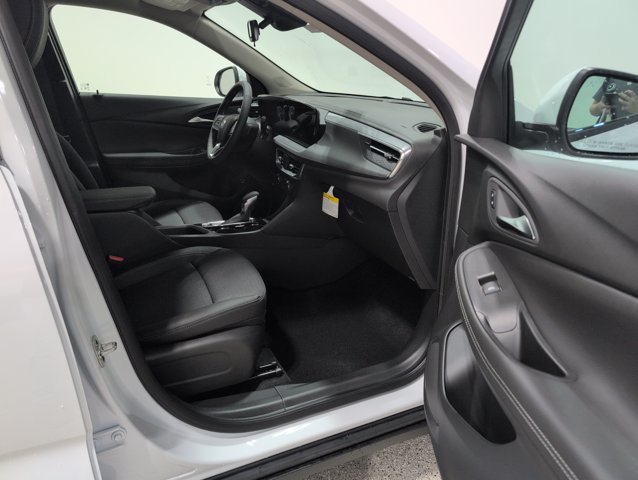 New 2026 Buick Encore GX Preferred w/ Comfort Package AWD/4WD image 14