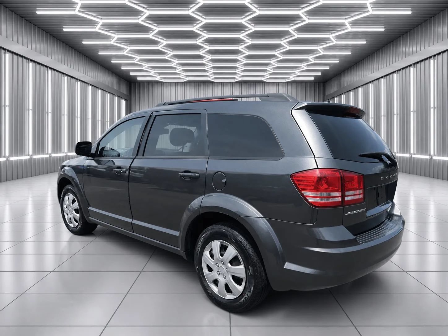Used 2016 Dodge Journey SE w/ Flexible Seating Group FWD image 3