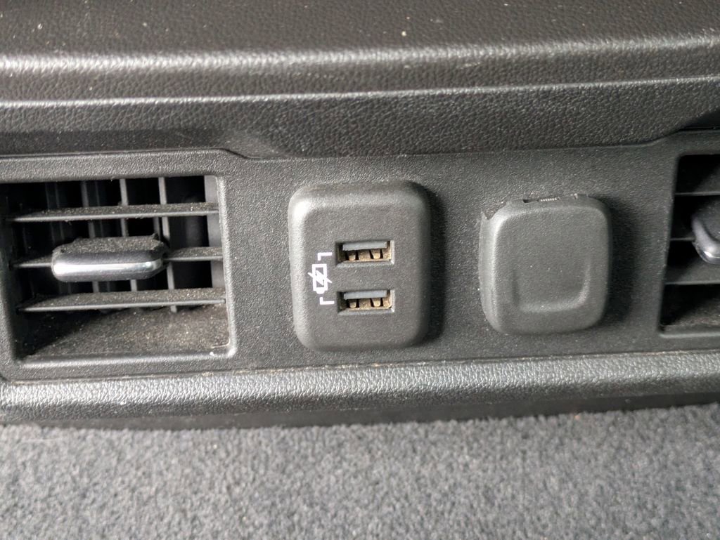 Used 2019 Chevrolet Silverado 1500 LT w/ Texas Edition image 14