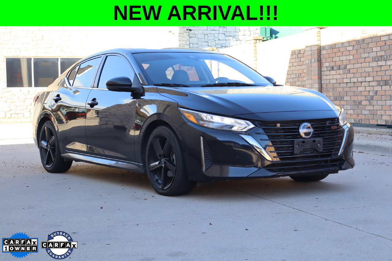 Used 2024 Nissan Sentra SR w/ SR Premium Package FWD image 1