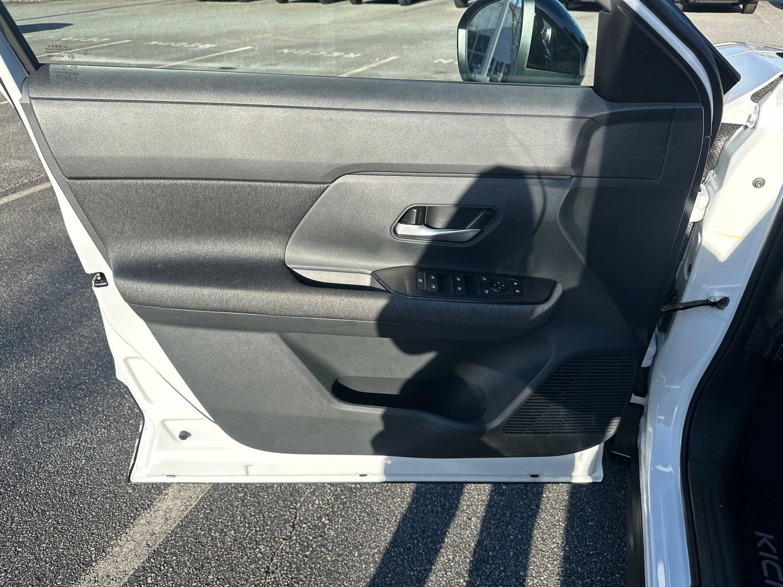 New 2026 Nissan Kicks SV w/ SV Premium Package image 10