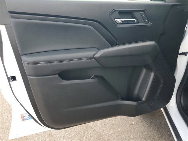 New 2026 GMC Canyon Elevation w/ Convenience Package image 8