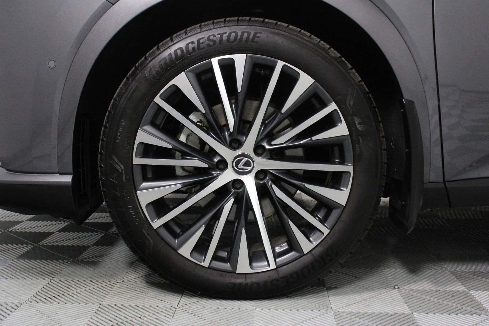 Used 2023 Lexus RX 350 Premium Plus w/ Accessory Package image 31