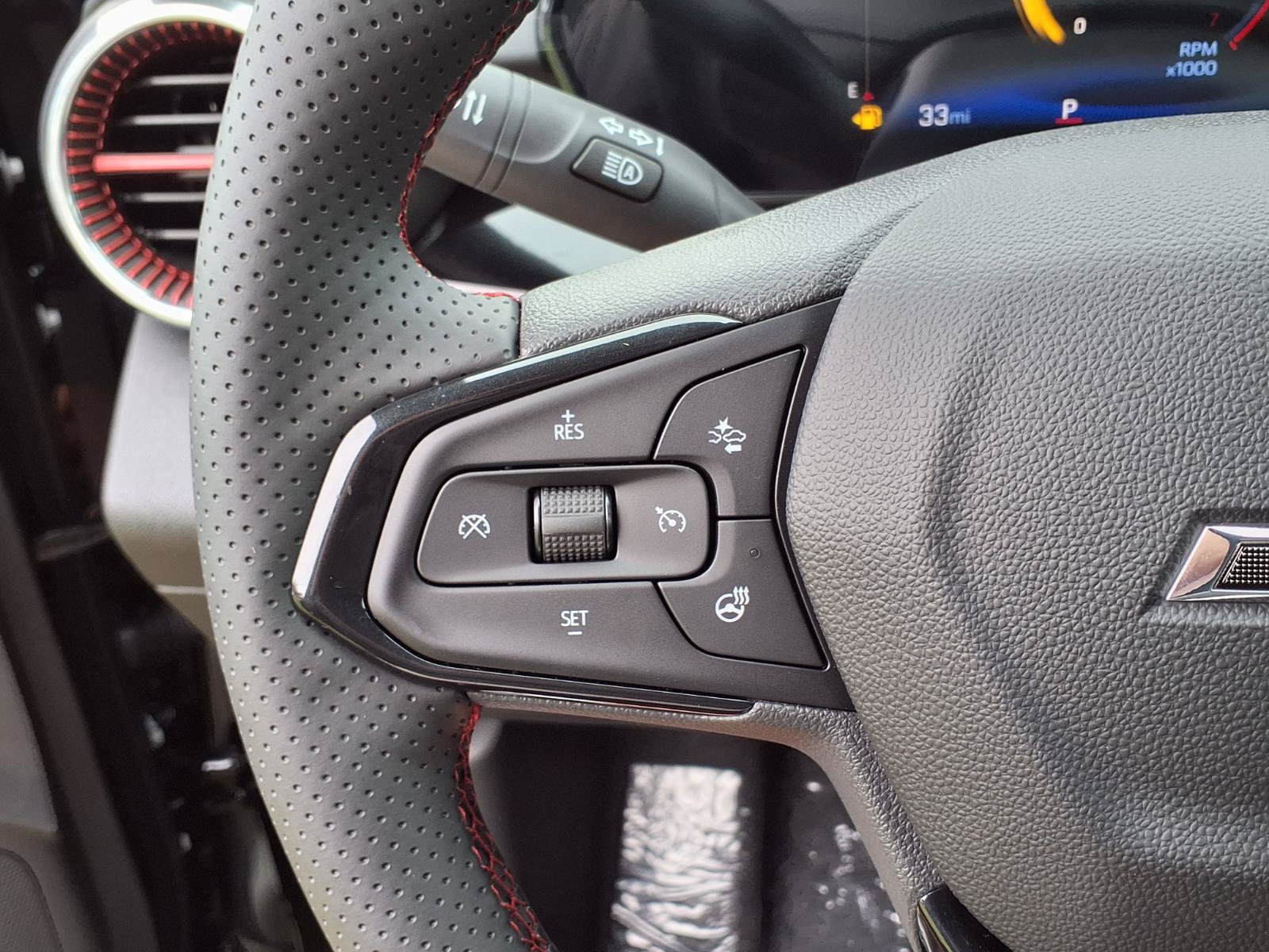 New 2026 Chevrolet Trax RS w/ Driver Confidence Package FWD image 18