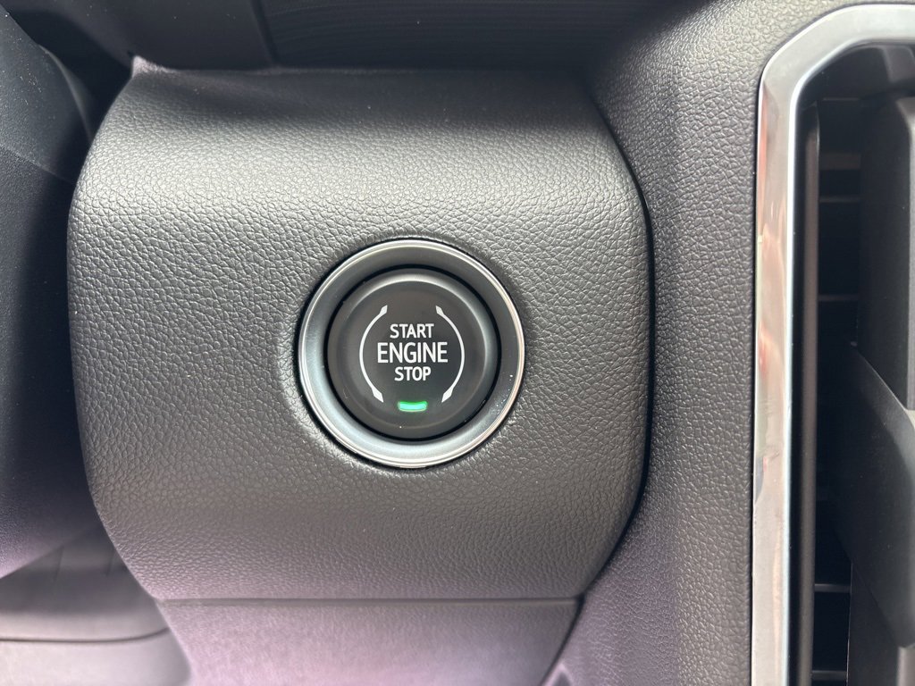 New 2025 GMC Acadia Elevation w/ Elevation Premium Package image 21